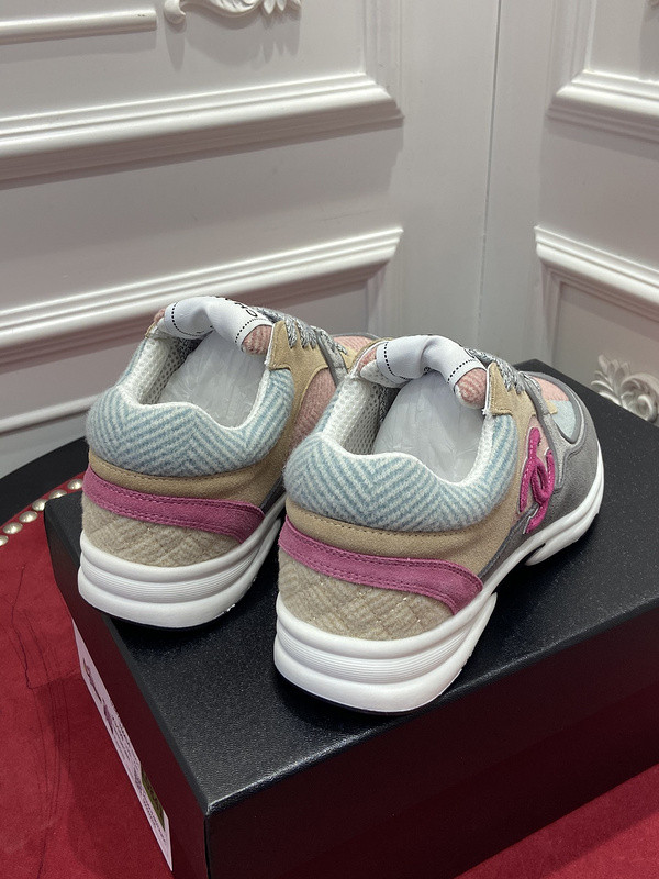 CHA_NEL SNEAKERS
