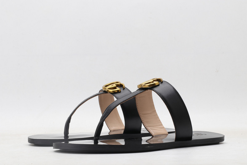 GUC LEATHER SLIDE