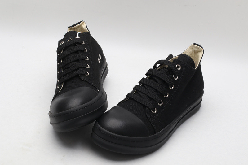 RICK 0WENS SNEAKERS