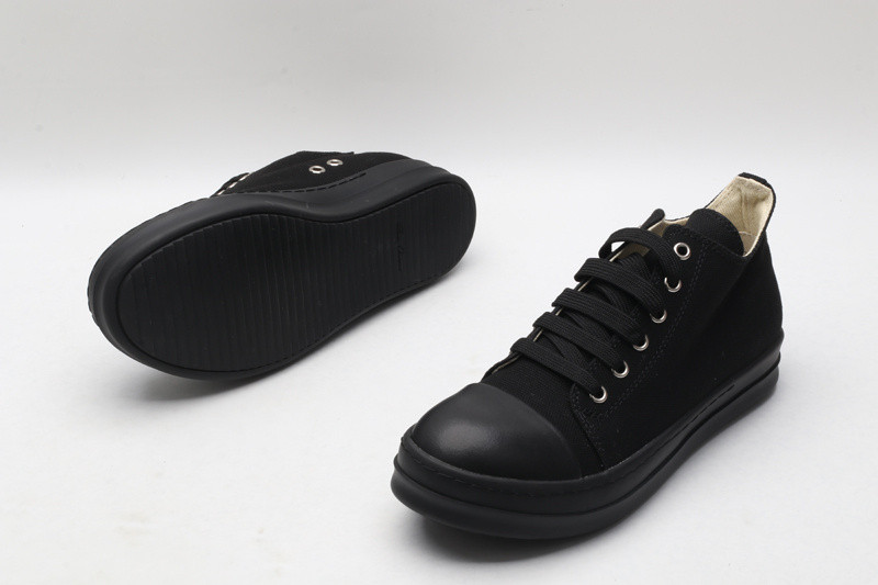 RICK 0WENS SNEAKERS