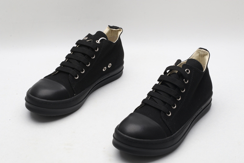 RICK 0WENS SNEAKERS