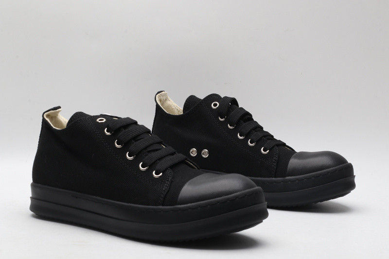 RICK 0WENS SNEAKERS