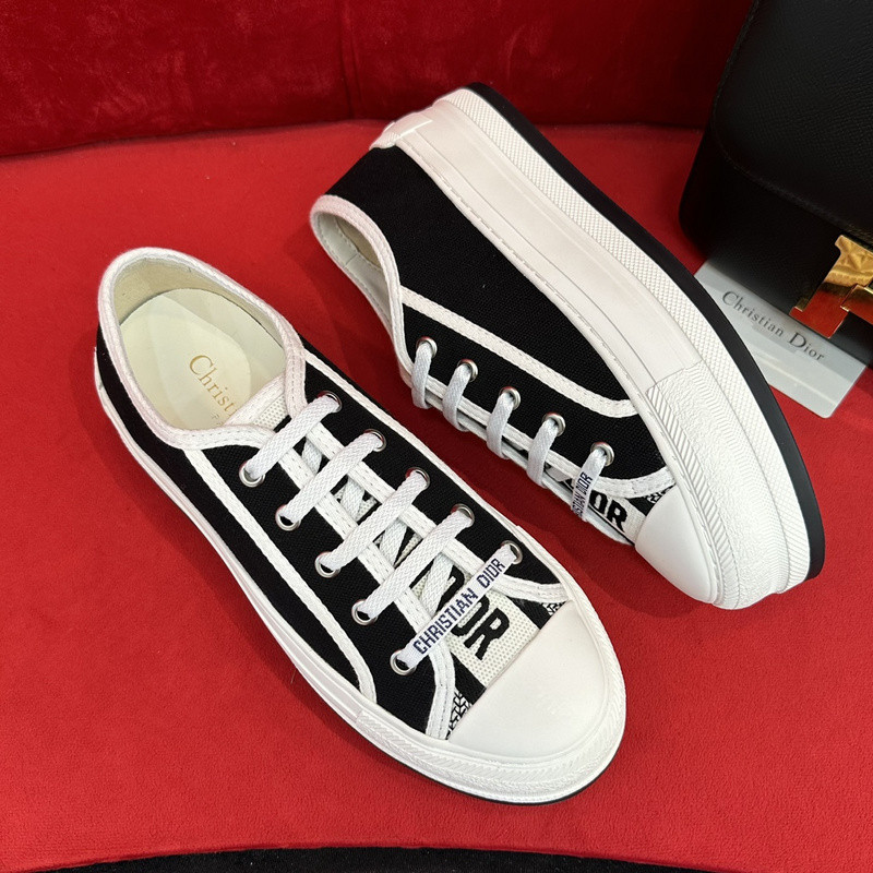 B23 OBLIQUE LOW SNEAKERS