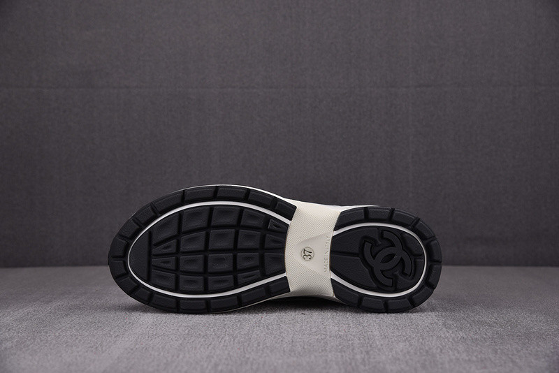 CHA_NEL SNEAKERS