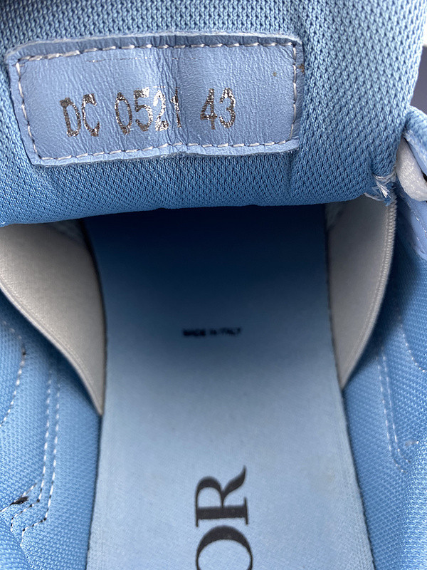 DR B30 SNEAKER