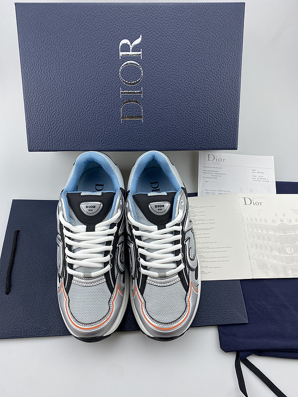 DR B30 SNEAKER