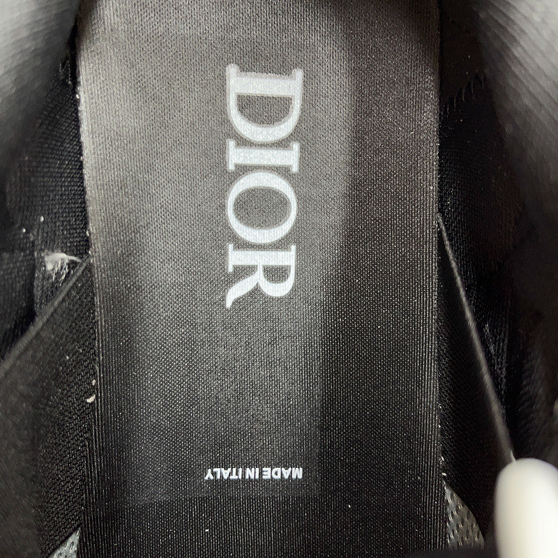 DR B30 SNEAKER