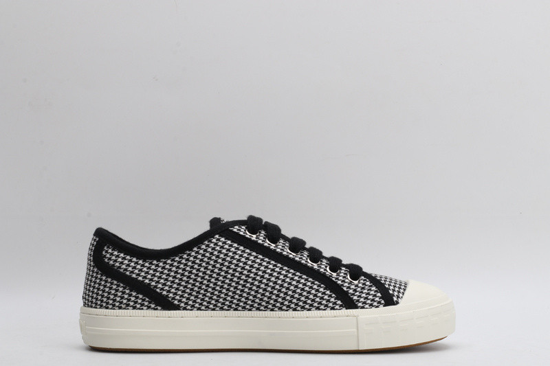 F**di sneakers