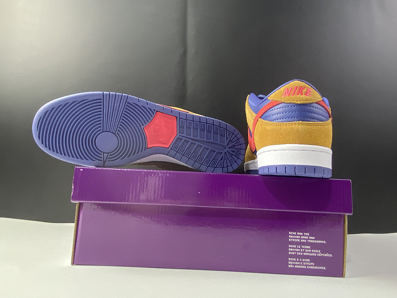 NIKE SB DUNK LOW REVERSE PAPA BEAR BQ6817-700