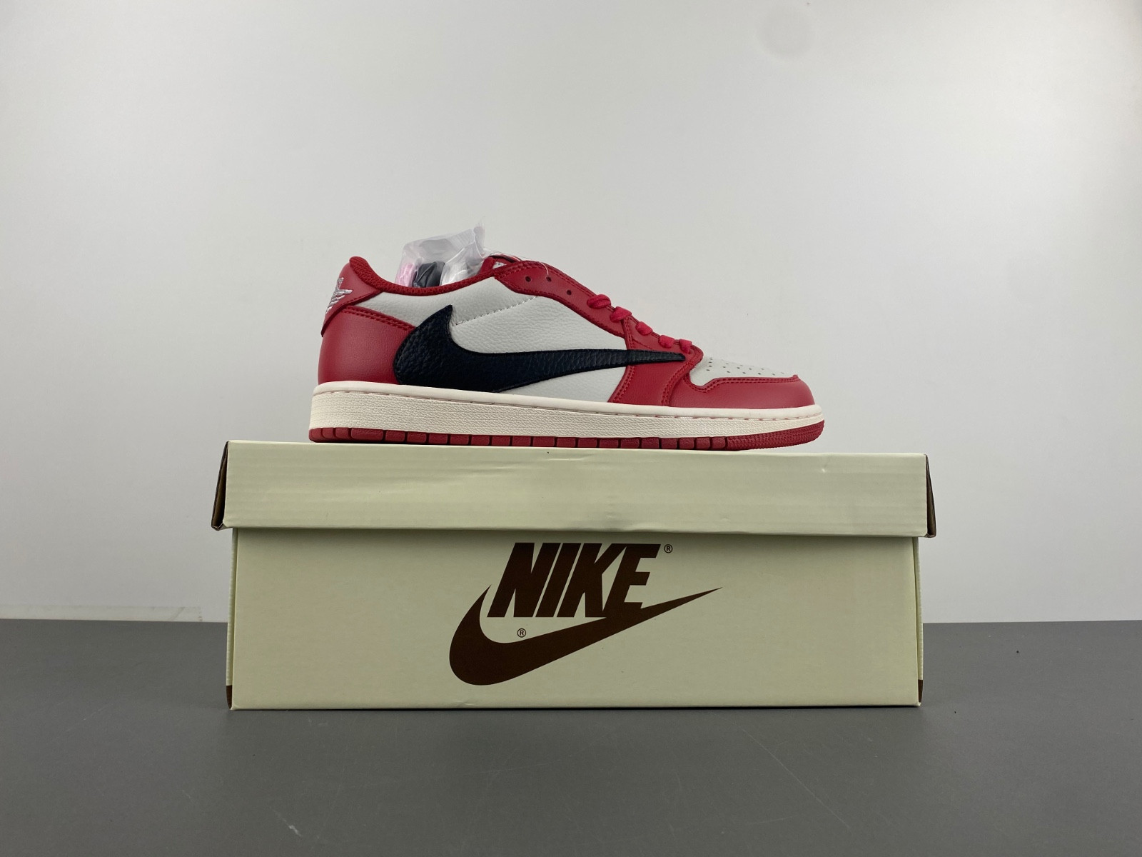 Travis Scott Jordan 1 Low ‘Chicago’ Custom