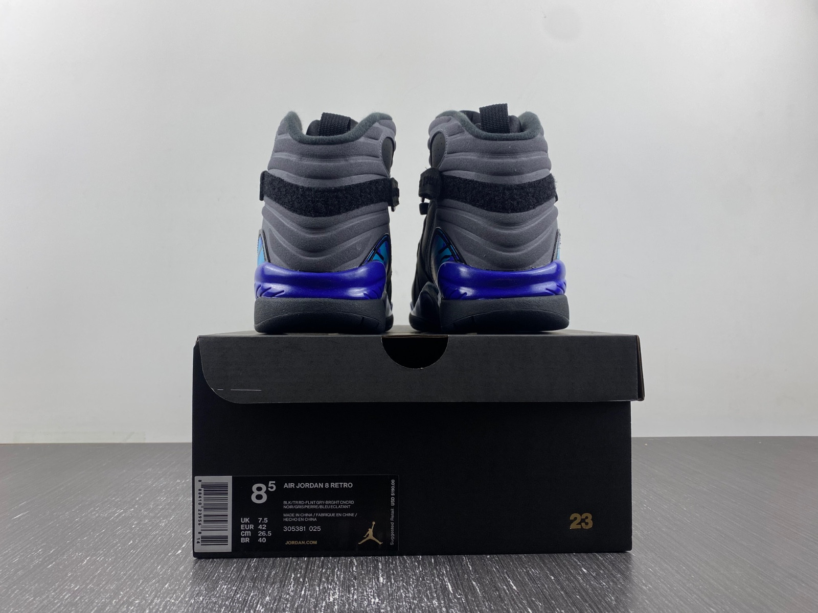 Air Jordan 8 Retro