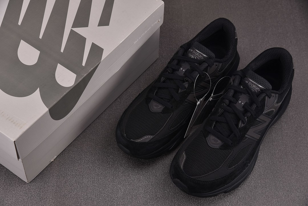 New Balance 990v6 Triple Black Men