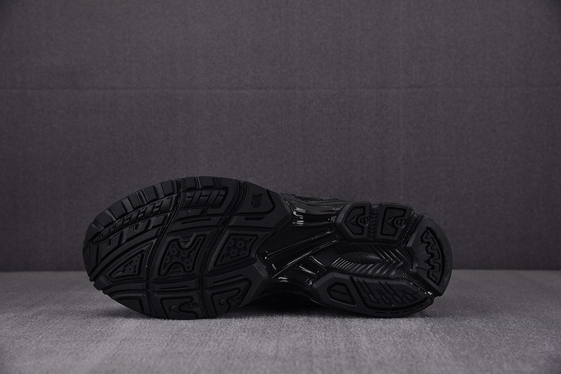 As*ic*s kiko kostadinov x gel kiril