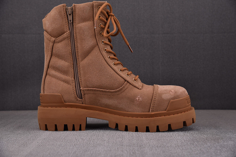 Ba*len*cia*ga strike combat boot