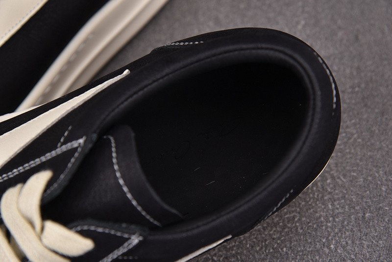 RICK 0WENS SNEAKERS