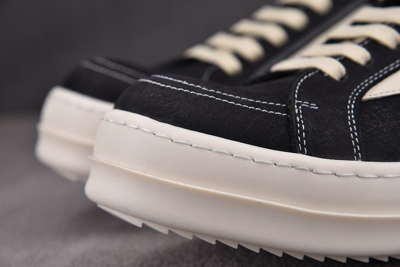 RICK 0WENS SNEAKERS
