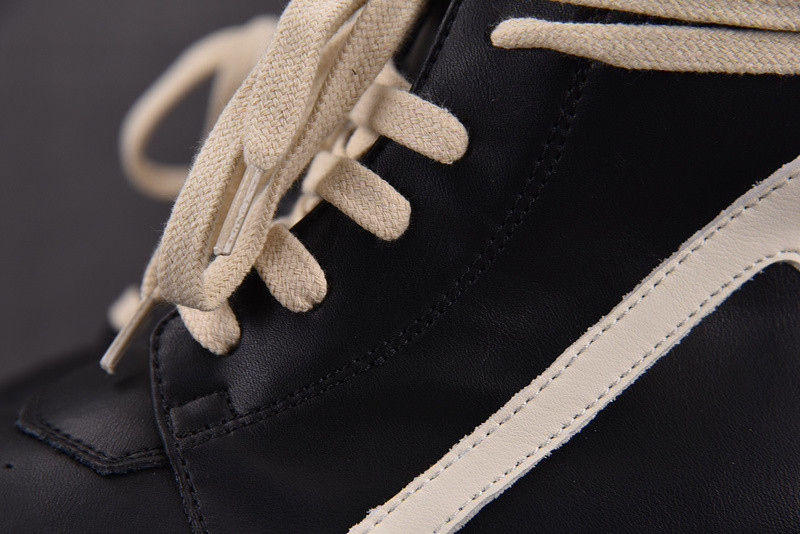 RICK 0WENS SNEAKERS