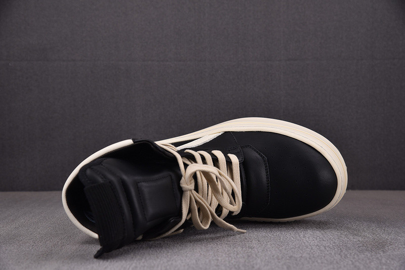 RICK 0WENS SNEAKERS