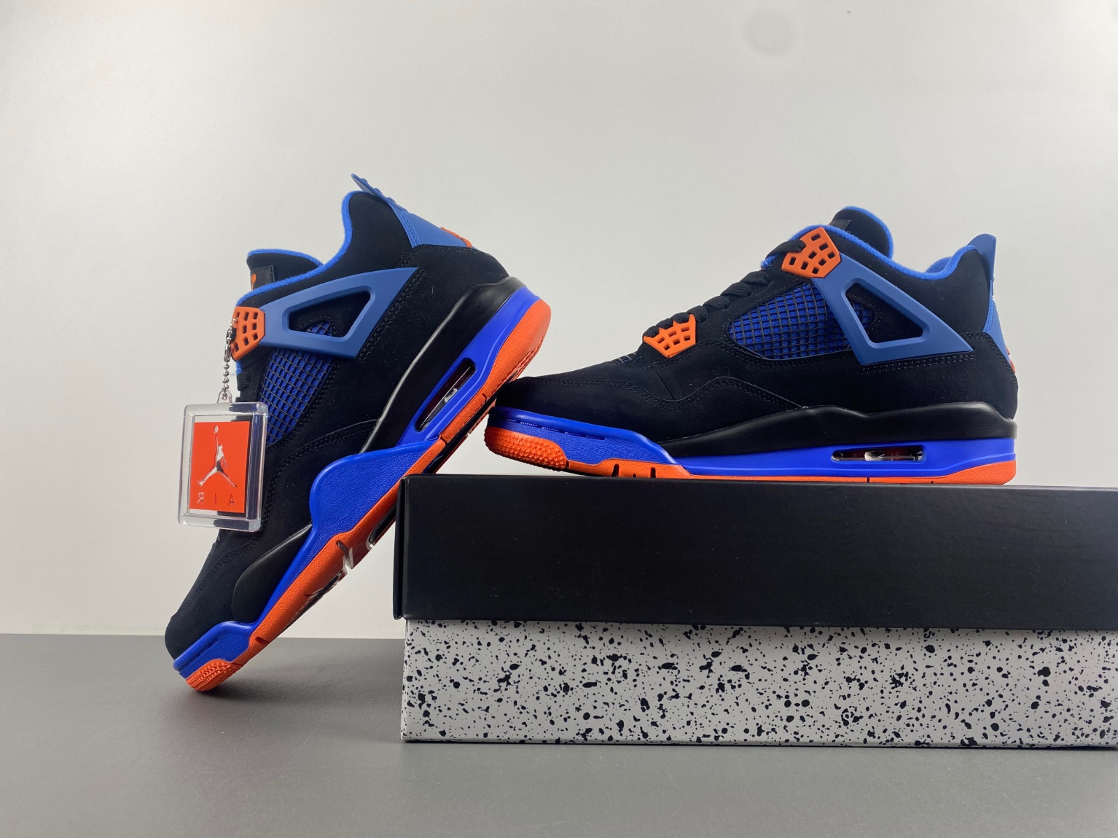 Air Jordan 4 Retro