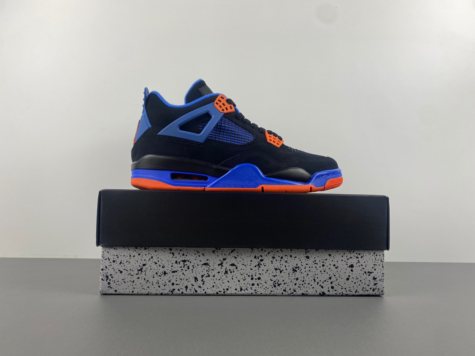 Air Jordan 4 Retro