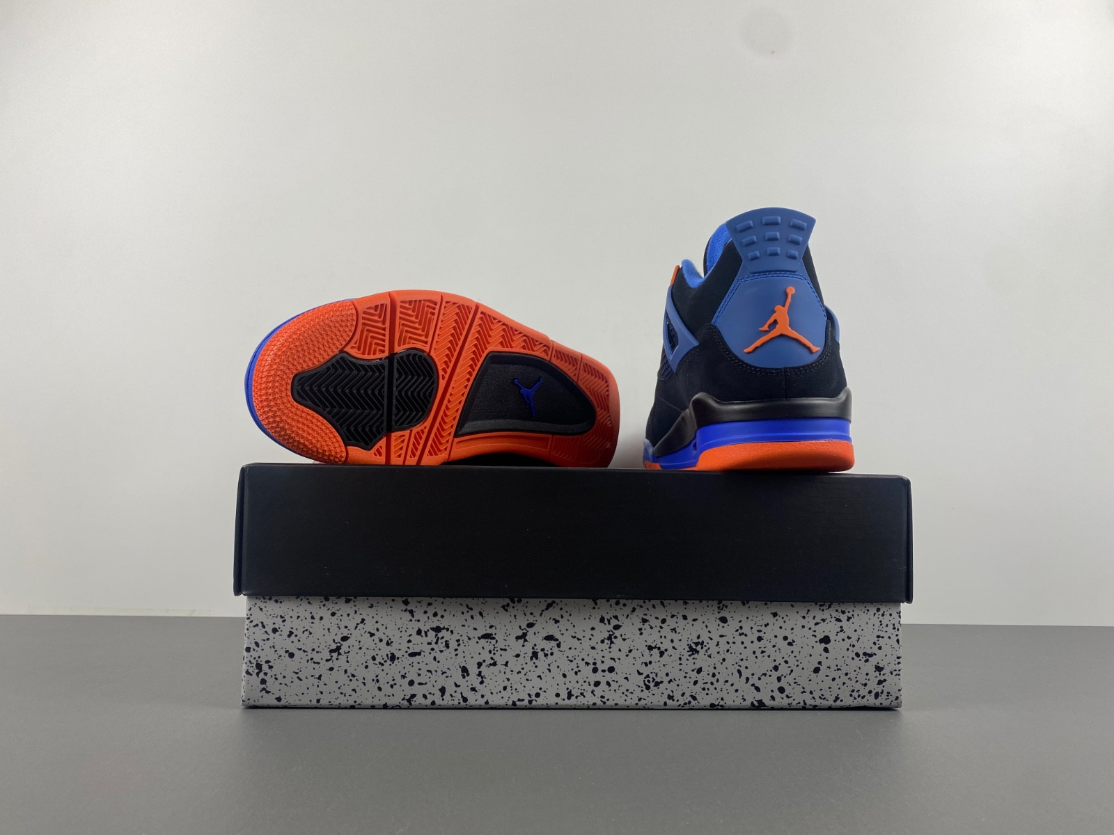 Air Jordan 4 Retro