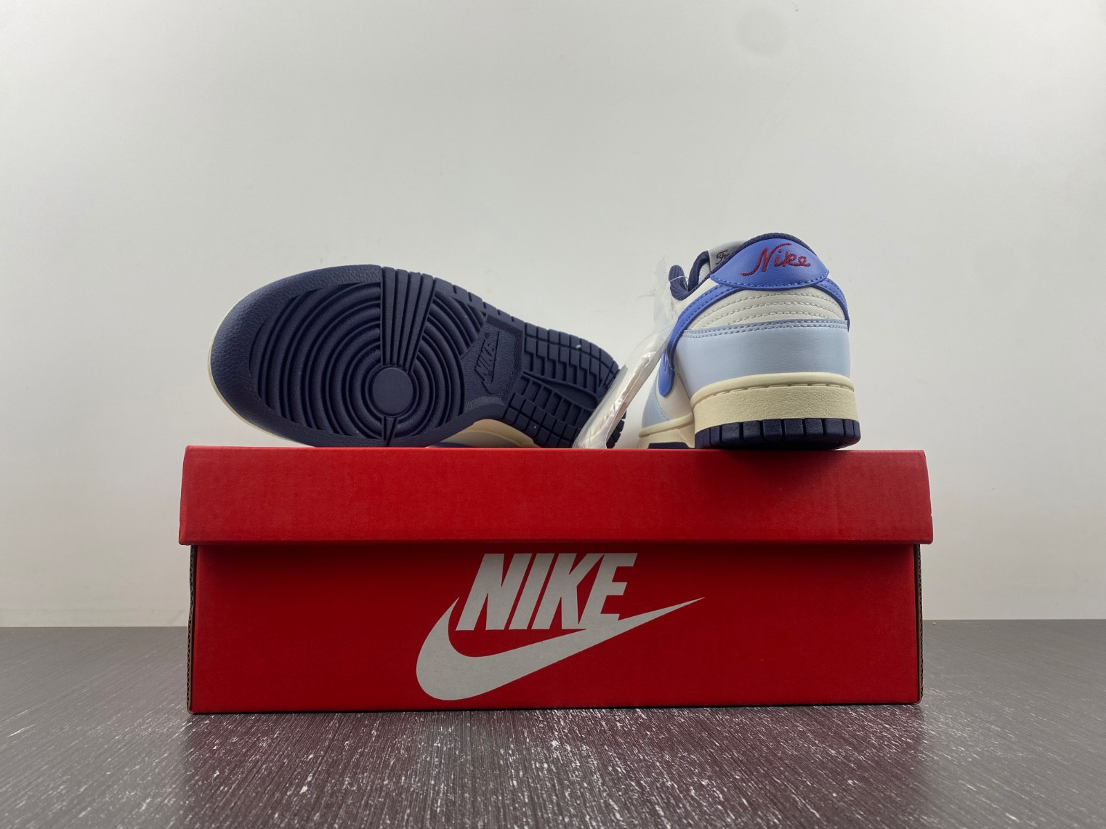 Nike Dunk Low