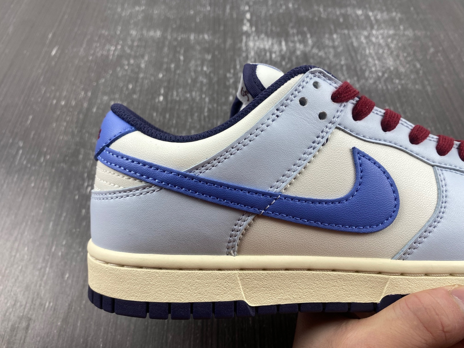 Nike Dunk Low