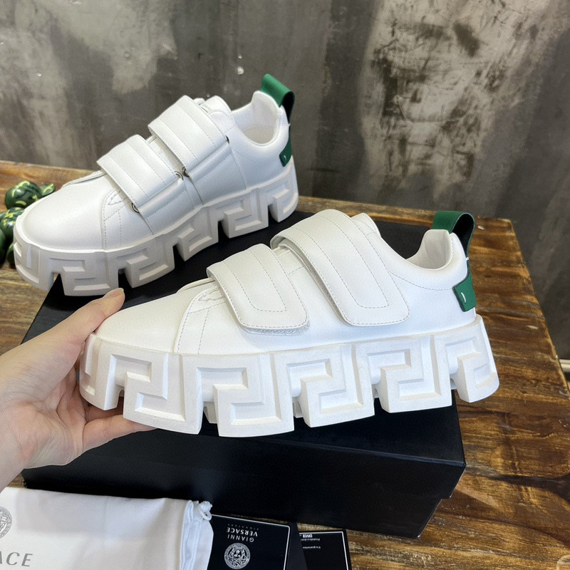 VERSACE SNEAKER