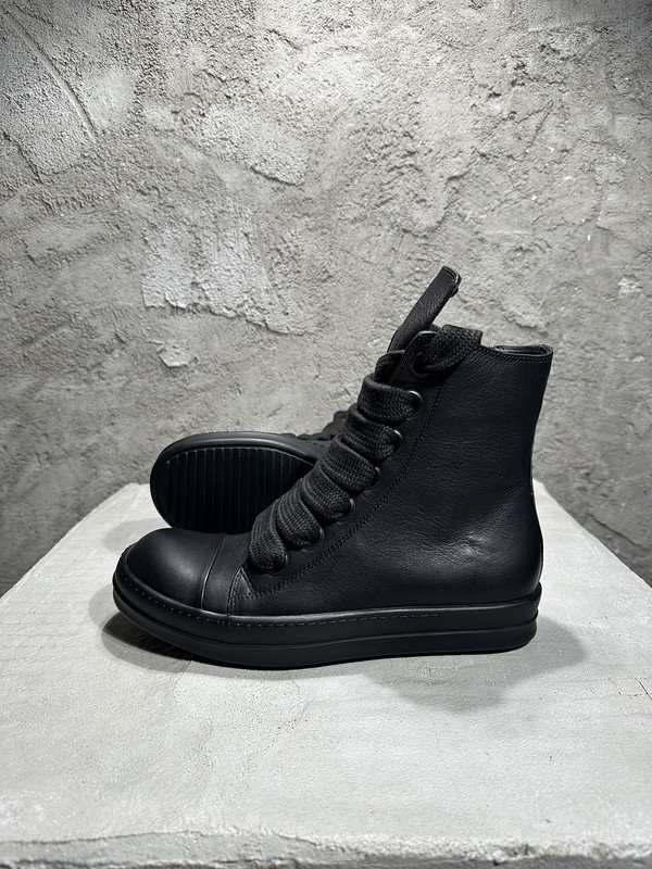 RICK 0WENS SNEAKERS