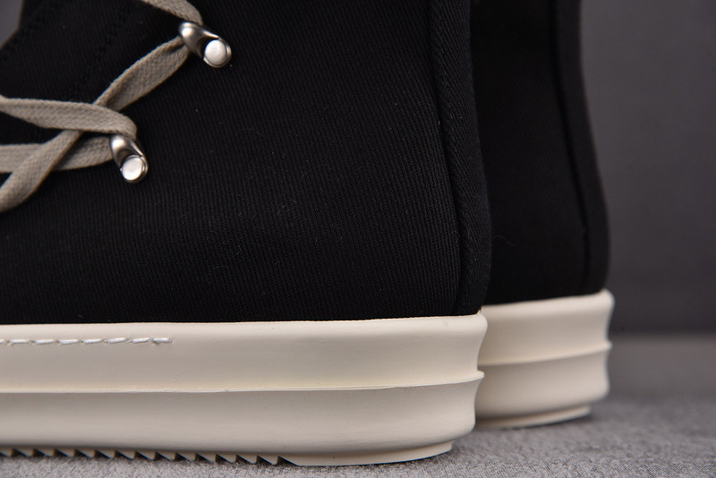 RICK 0WENS SNEAKERS