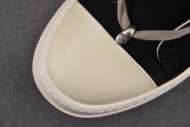 RICK 0WENS SNEAKERS
