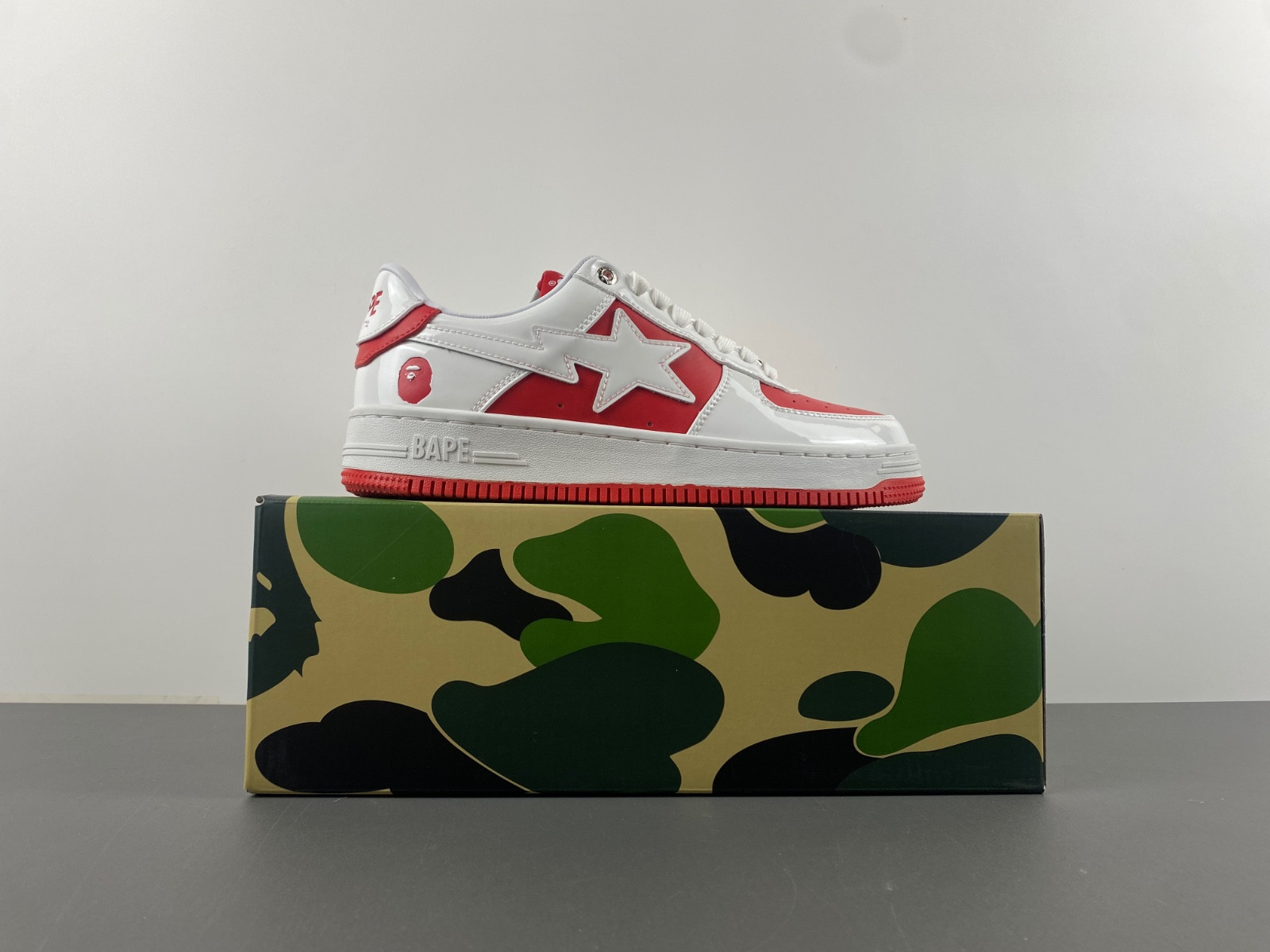 BAPE SNEAKERS
