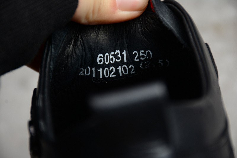 G*u*i sneakers