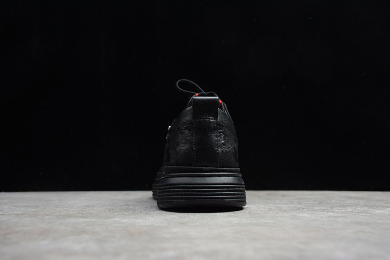 G*u*i sneakers