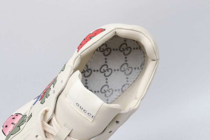 G*u*i sneakers