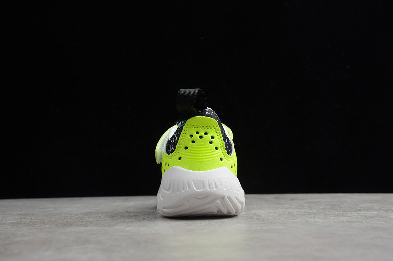 AIR JORDAN DELTA CT1567-170