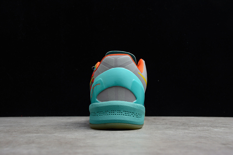 NIKE ZOOM KOBE 8 VIII 555286-002
