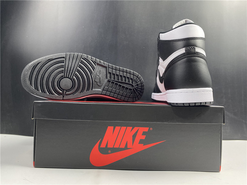 Air Jordan 1 Retro High OG 555088-010