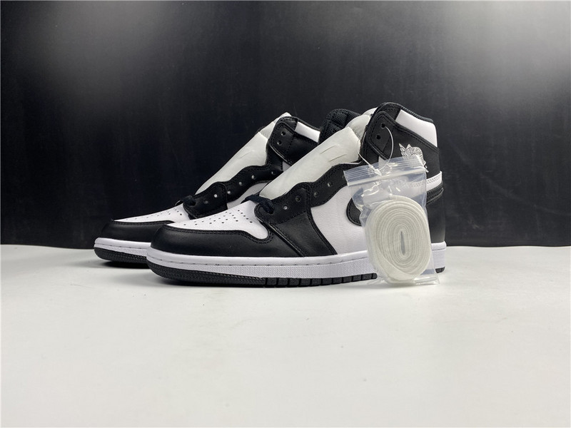 Air Jordan 1 Retro High OG 555088-010