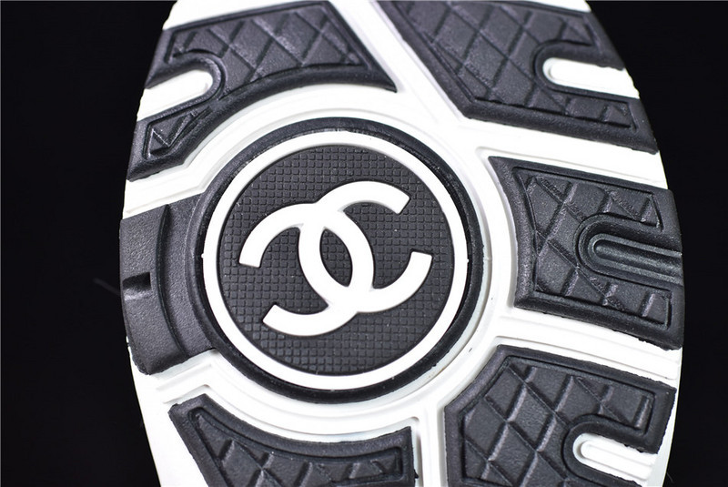 CHA_NEL SNEAKERS