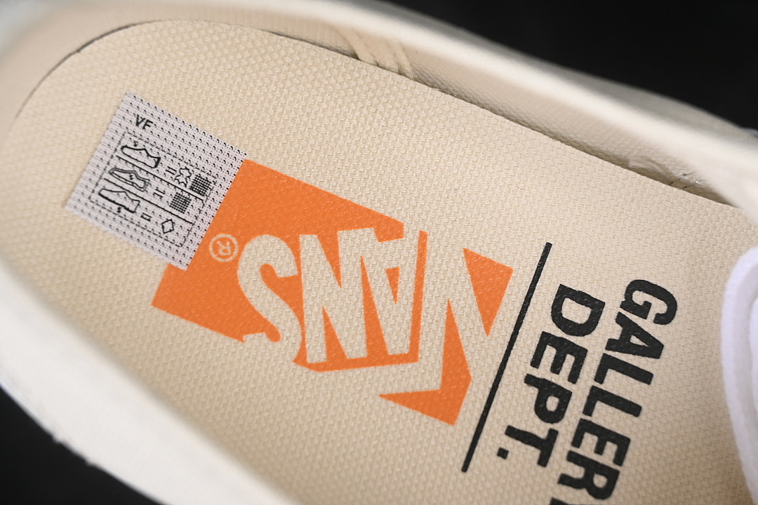 Vans Authentic Reissue 44 Gallery Dept. Art That Kills
