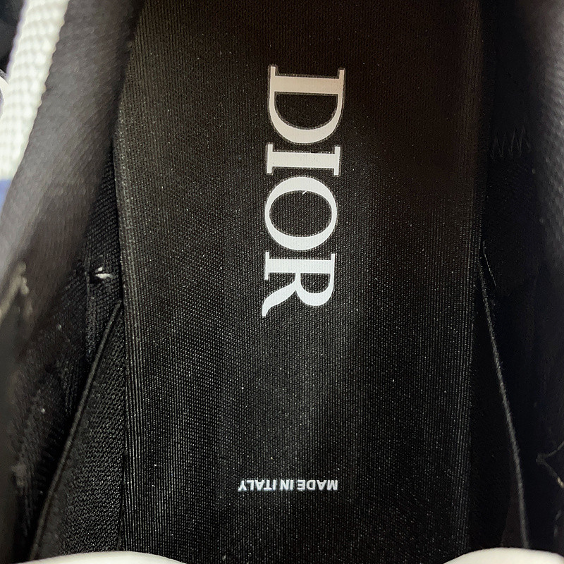 DR B30 SNEAKER