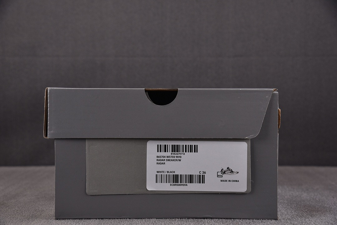 Ba1en*iaga Radar Sneaker