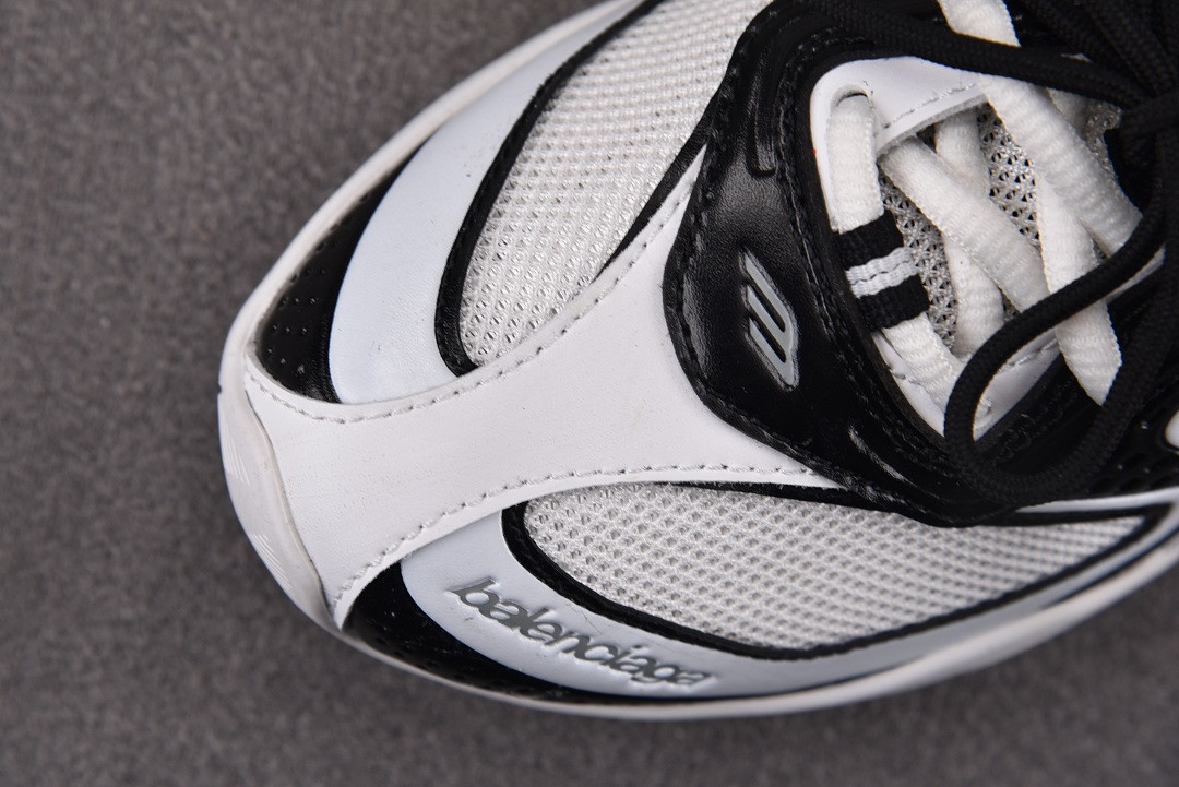 Ba1en*iaga Radar Sneaker