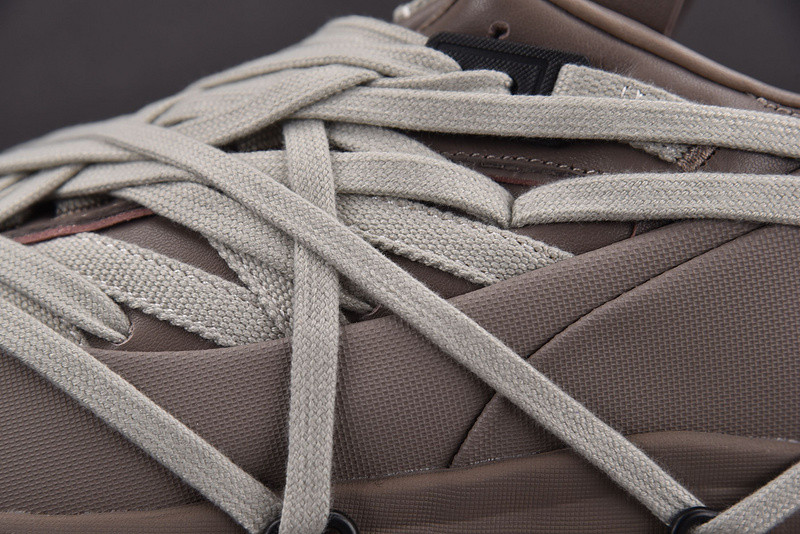 RICK 0WENS SNEAKERS