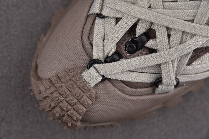 RICK 0WENS SNEAKERS