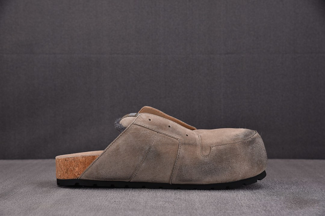 Ba1en*iaga Dumbo Mule Worn-Out Beige