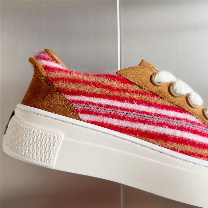 DR B33 SNEAKER