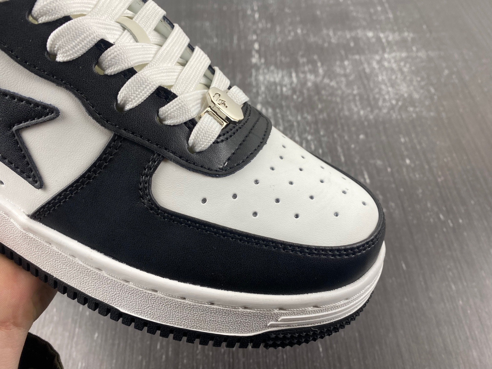 BAPE SNEAKERS