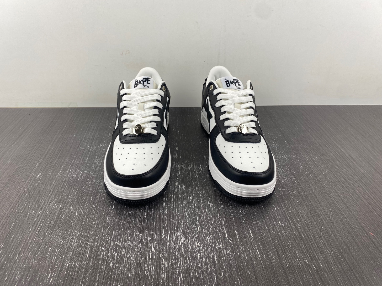 BAPE SNEAKERS